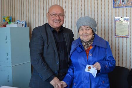 Встречи в Кетченерах главы фракции КРО КПРФ в парламенте Калмыкии Николая Нурова