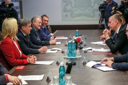 Анатолий Локоть обсудил с белорусским послом сотрудничество между Новосибирском и Минском