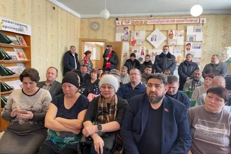 Алтайский край. М.Н. Прусакова, несмотря на препоны местных властей, выступила перед жителями Каменского и Крутихинского районов