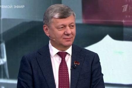 Дмитрий Новиков на Первом канале о поставках Киеву западного оружия и сроках демилитаризации Украины