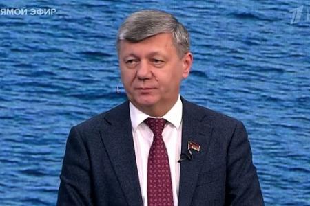 Дмитрий Новиков на Первом канале о поставках Киеву западного оружия и сроках демилитаризации Украины