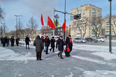 Амурская область. Коммунисты Благовещенска почтили память вождя мирового пролетариата