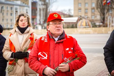 Память В.И. Ленина почтили в Курске
