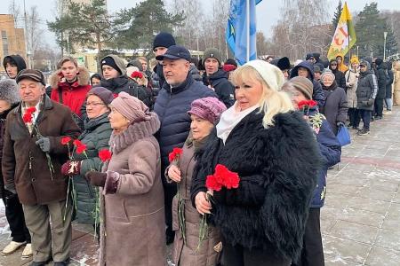 Подмосковные коммунисты отметили 80-летие Сталинградской битвы