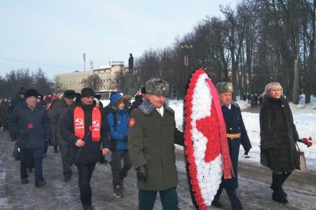 В Великом Новгороде отметили День Советской Армии и Военно-Морского Флота