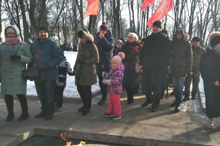 В Великом Новгороде отметили День Советской Армии и Военно-Морского Флота