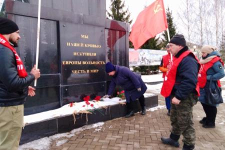 Трудовые будни коммунистов Московской области