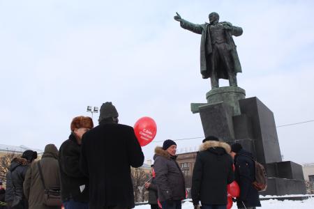 В городе трех революций коммунисты отметили День Красной Армии