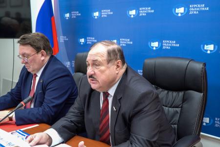 Курские коммунисты провели круглый стол по выборному законодательству