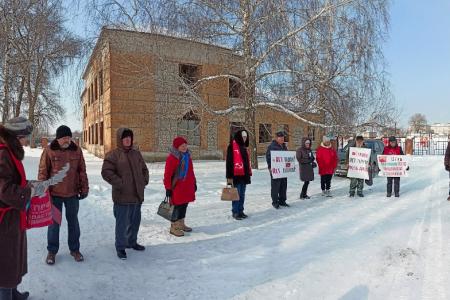 Саратовские коммунисты отметили 105-ю годовщину создания Рабоче-крестьянской Красной Армии