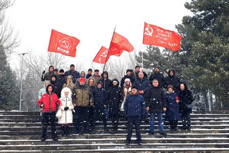 В Ростове-на-Дону прошел автопробег, приуроченный к 80-летию со дня освобождения города