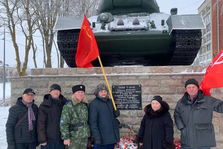 Коммунисты Ленинградской области отметили 105-ю годовщину создания Рабоче-Крестьянской Красной Армии
