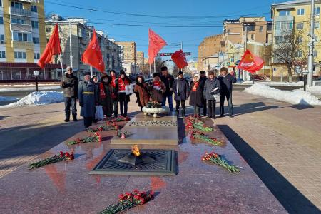 Калужские коммунисты отметили День рождения Советской Армии и Военно-Морского Флота