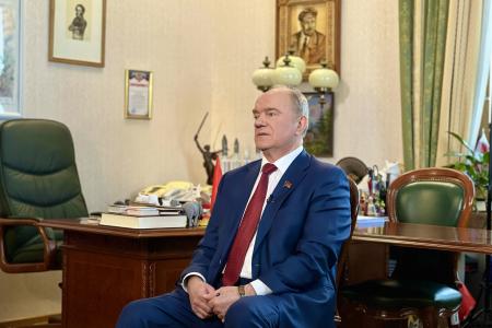 13 февраля на телеканале "Россия 1" выйдет сюжет, посвященный 30-летию возрождения КПРФ