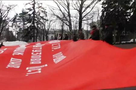 Лидер ставропольских коммунистов Виктор Гончаров: С каждым разом в «краснознамённых» автопробегах участвует всё больше народа!