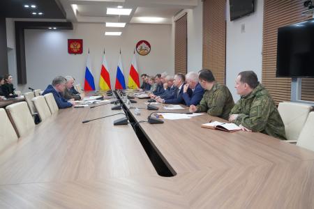 Завершилась поездка Казбека Тайсаева в рамках рабочей группы по СВО