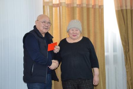 Встреча вице-спикера парламента Калмыкии Николая Нурова с юстинскими избирателями