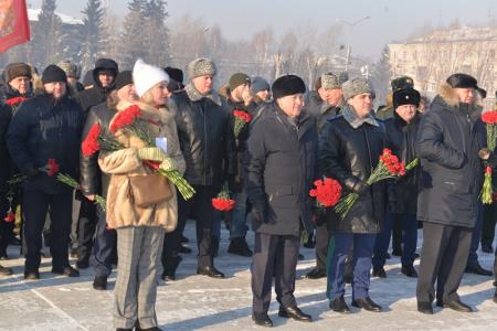 80 лет Победы в Сталинградской битве отметили в Новосибирске