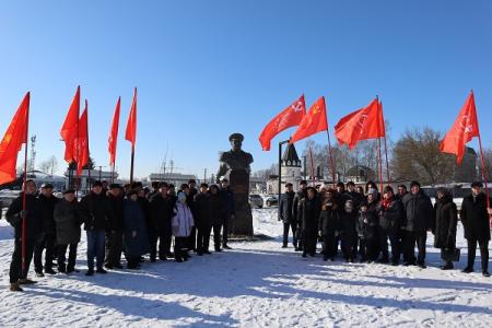В Орловской области отметили 105-ю годовщину со дня рождения Красной Армии