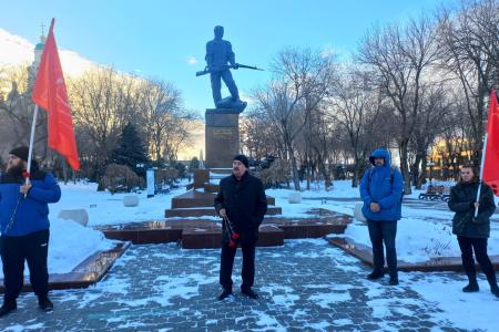В Астрахани отметили 105-ю годовщину установления советской власти