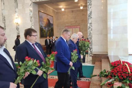 Дмитрий Новиков, Казбек Тайсаев, Владимир Исаков, Игорь Макаров, Олег Хоржан посетили посольство КНДР