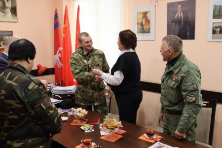 В Сталинградском обкоме КПРФ прошла встреча с добровольцами СВО