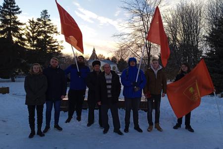 В Астрахани отметили 105-ю годовщину установления советской власти