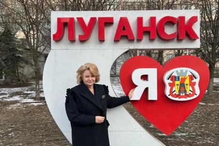 Нина Останина: Надежда России действует на Донбассе!