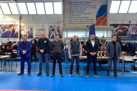При поддержке сенатора РФ, члена ЦК КПРФ Айрата Гибатдинова состоялся чемпионат и первенство Ульяновской области по панкратиону