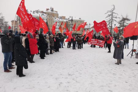 Тюменские коммунисты достойно встретили 105-ю годовщину  образования Красной Армии