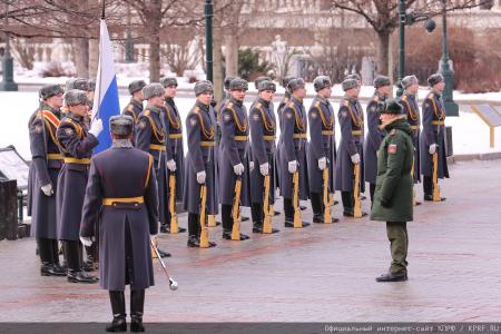 Под Красным Знаменем Сталинграда – к новым победам!