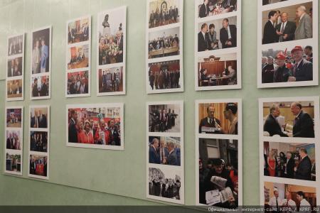 "Летопись тридцатилетней истории КПРФ". Публицист Галина Платова об открывшейся в Госдуме выставке