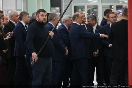 "Летопись тридцатилетней истории КПРФ". Публицист Галина Платова об открывшейся в Госдуме выставке