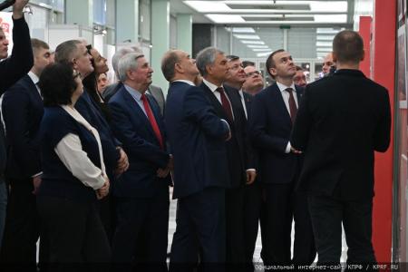 "Летопись тридцатилетней истории КПРФ". Публицист Галина Платова об открывшейся в Госдуме выставке