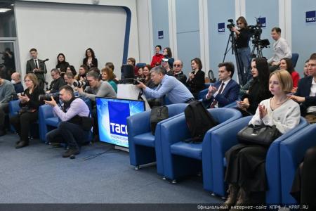 «Коммунисты всегда обеспечивали безопасность страны». Пресс-конференция в ИА ТАСС