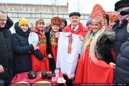 105-й юбилейный гуманитарный конвой от КПРФ ушел на Донбасс