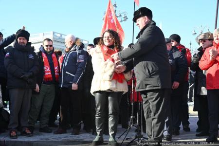 Резолюция встречи депутатов ГД ФС РФ с избирателями о 105-й годовщине Рабоче-Крестьянской Красной Армии и в поддержку специальной военно-политической операции Российской Армии