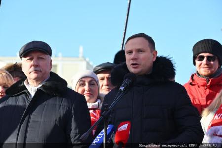 Резолюция встречи депутатов ГД ФС РФ с избирателями о 105-й годовщине Рабоче-Крестьянской Красной Армии и в поддержку специальной военно-политической операции Российской Армии