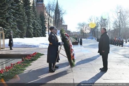 Резолюция встречи депутатов ГД ФС РФ с избирателями о 105-й годовщине Рабоче-Крестьянской Красной Армии и в поддержку специальной военно-политической операции Российской Армии