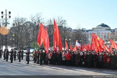 Резолюция встречи депутатов ГД ФС РФ с избирателями о 105-й годовщине Рабоче-Крестьянской Красной Армии и в поддержку специальной военно-политической операции Российской Армии