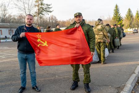 Курские депутаты-коммунисты оказывают гуманитарную помощь участникам СВО, жителям ЛНР и ДНР