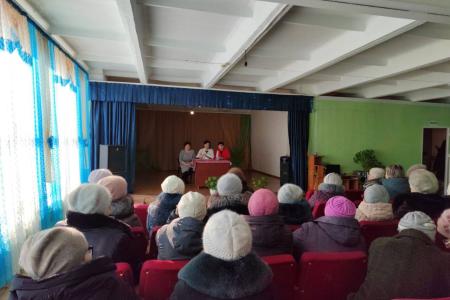 Мария Прусакова провела встречи с избирателями в Угловском районе Алтайского края