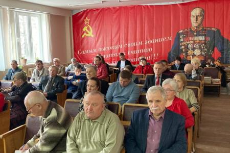 Позиция КПРФ поддержана! Н.Н. Иванов отчитался перед избирателями Смоленщины
