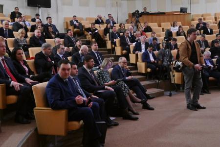 Депутаты КПРФ в Госдуме встретились с министром И.Э. Файзуллиным и посетили выставку, посвященную 30-летию возрождения нашей партии