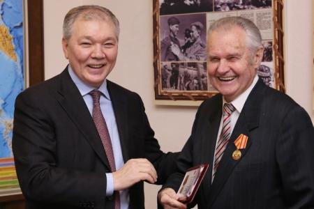 Состоялось награждение ветеранов дипломатической службы юбилейными медалями, посвящёнными 100-летию образования  СССР