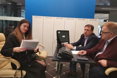 Руководитель фракции КПРФ в Московской областной Думе Александр Наумов провел приём граждан в Ступино