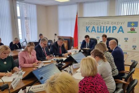 Депутаты-коммунисты приняли участие в выездном расширенном заседании Комитета по социальной политике и здравоохранению Мособлдумы