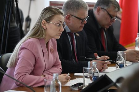 Депутаты-коммунисты приняли участие в выездном расширенном заседании Комитета по социальной политике и здравоохранению Мособлдумы