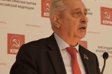 Краснодар. Совместный Пленум Комитета и контрольно-ревизионной комиссии краевого отделения КПРФ обсудил задачи коммунистов-депутатов