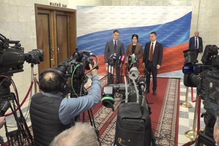 М.Н. Прусакова, С.И. Казанков и А.В. Корниенко выступили перед журналистами в Госдуме